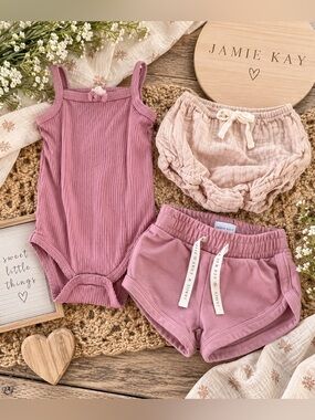 Jamie Kay 3 Piece Dusty Rose Bodysuit Shorts Bloomer Set Size 2 / 2Y